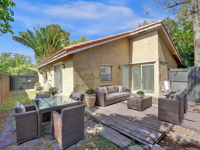 $3,200 | 1257 Northwest 91st Avenue, Coral Springs, FL 33071