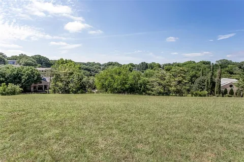 $575,000 | 1815 Westover Square, Fort Worth, TX 76107