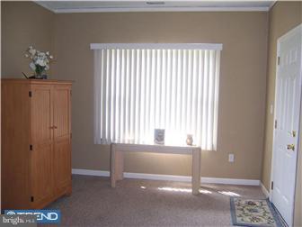 1169 South Beecham Road Williamstown, NJ 08094 - Photo 7 of 12 Family Room