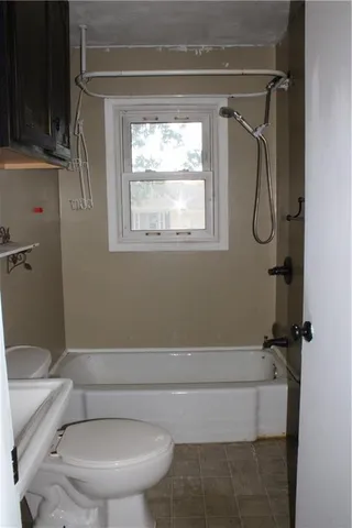 $299,000 | 3 Country Club Terrace, Lexington, MO 64067