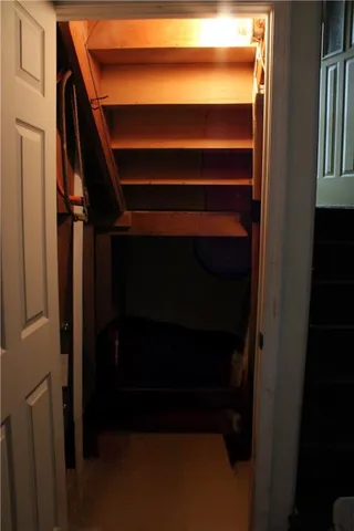 $299,000 | 3 Country Club Terrace, Lexington, MO 64067