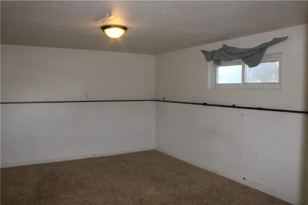 $299,000 | 3 Country Club Terrace, Lexington, MO 64067