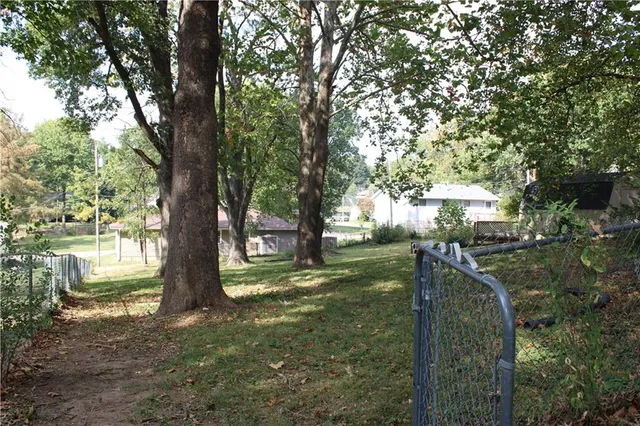 $299,000 | 3 Country Club Terrace, Lexington, MO 64067