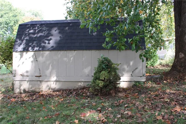 $299,000 | 3 Country Club Terrace, Lexington, MO 64067