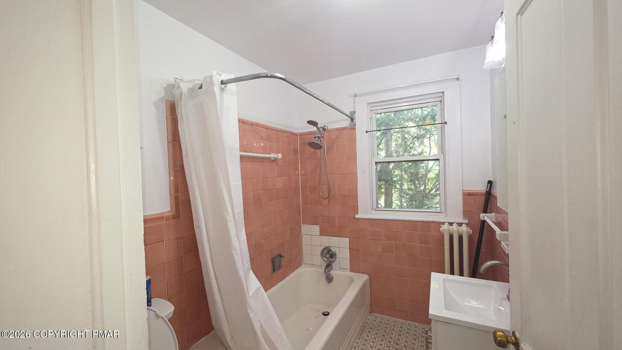 31 Knob Road Mount Pocono, PA 18344 - Photo 24 of 31 20260519_172128