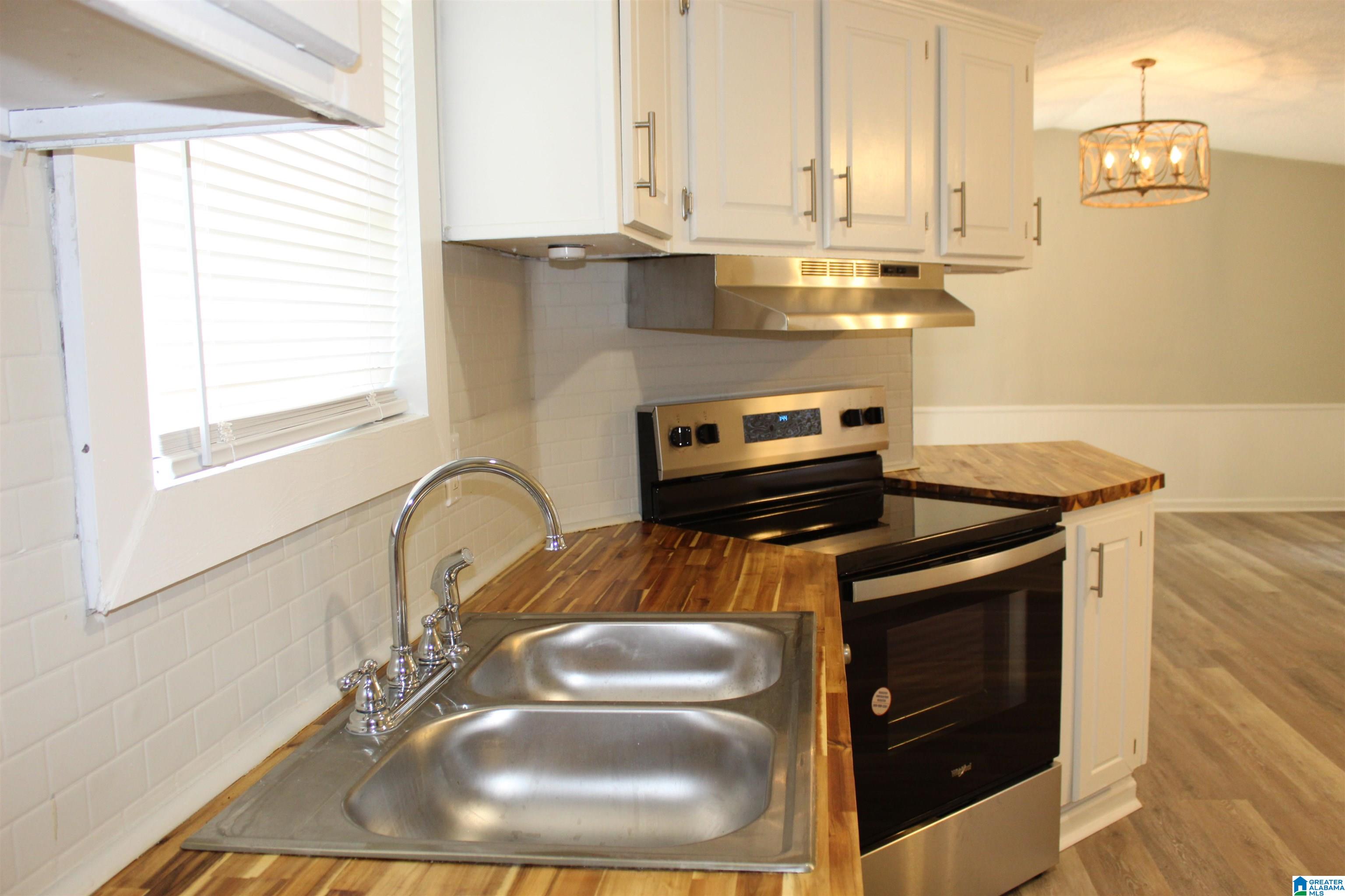 220 Crestview Drive Springville, AL 35146 - Photo 14 of 32