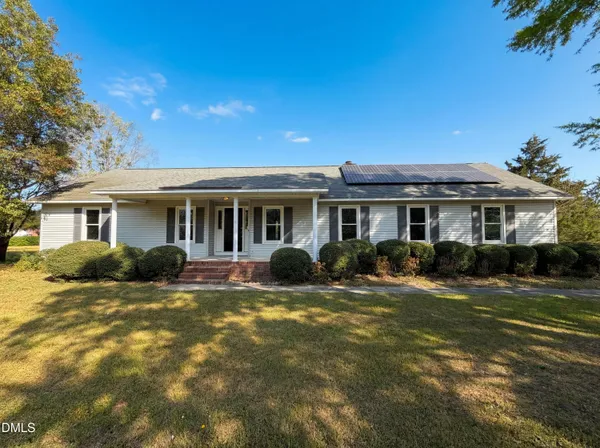 $320,000 | 3209 County Line Road, Fayetteville, NC 28306