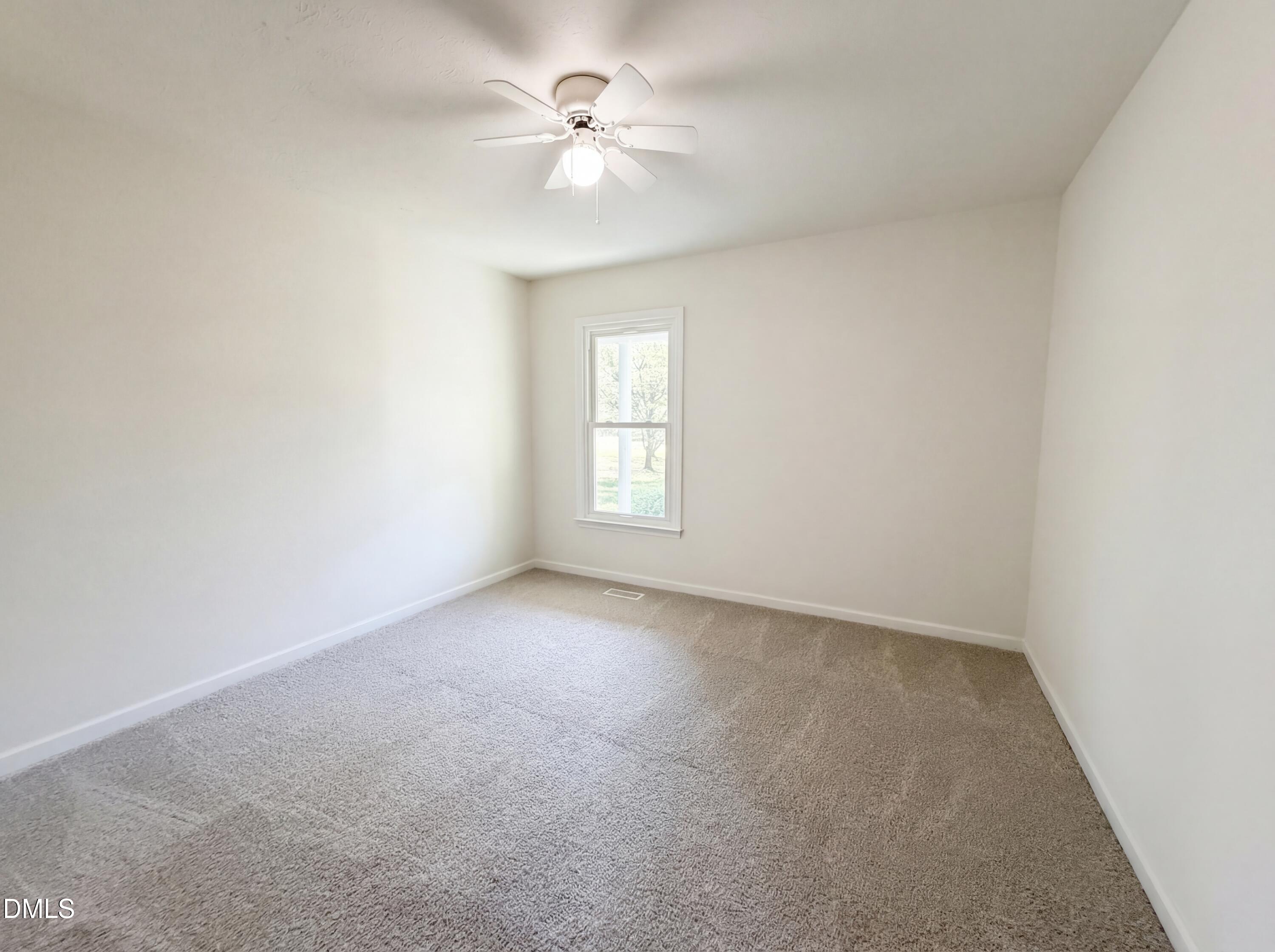 3209 County Line Road Fayetteville, NC 28306 - Photo 9 of 16 photo_11