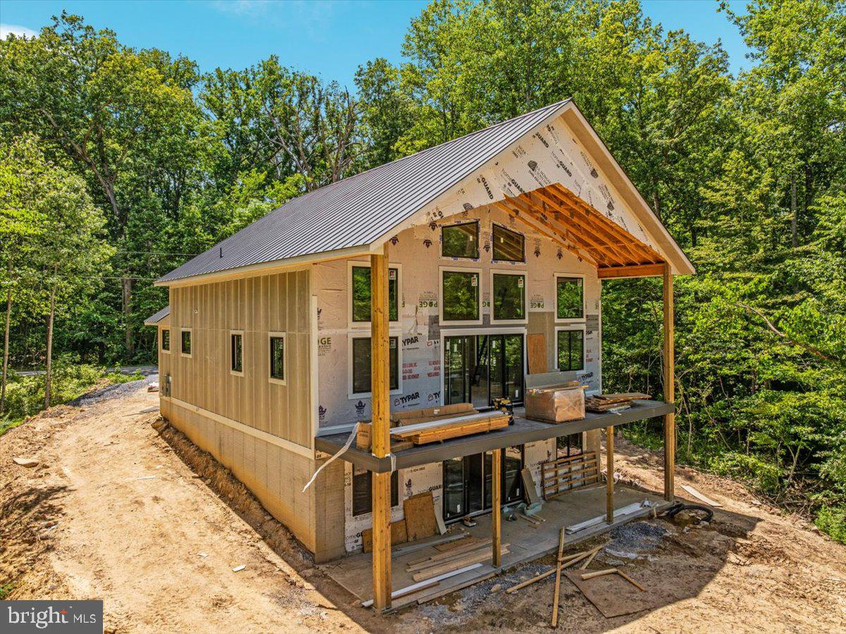 1346 Shipyard Road Shenandoah, VA 22849 - Photo 5 of 65