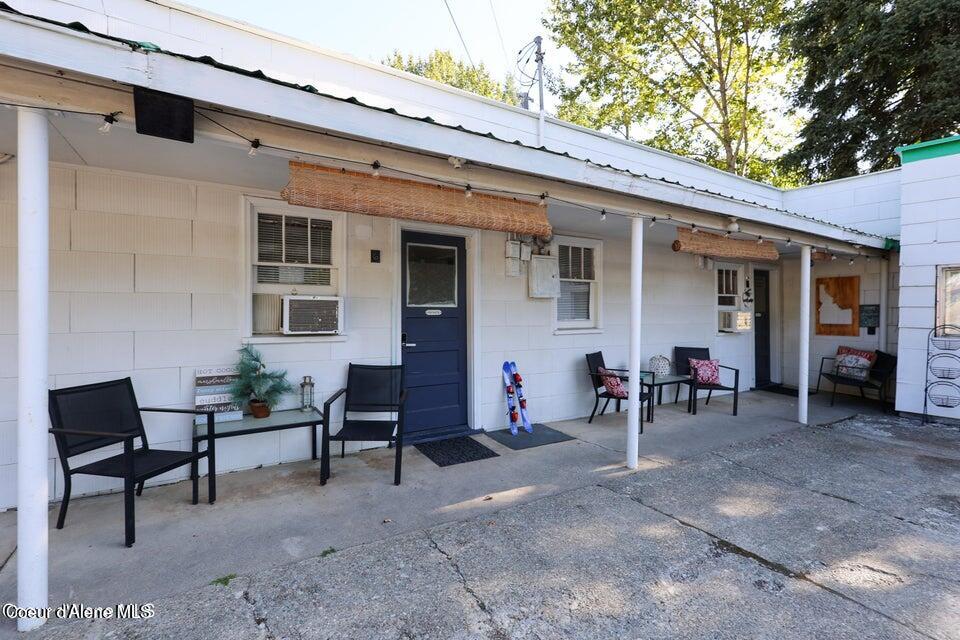 201 River Street Mullan, ID 83846 - Photo 7 of 46 Covered Front Porch