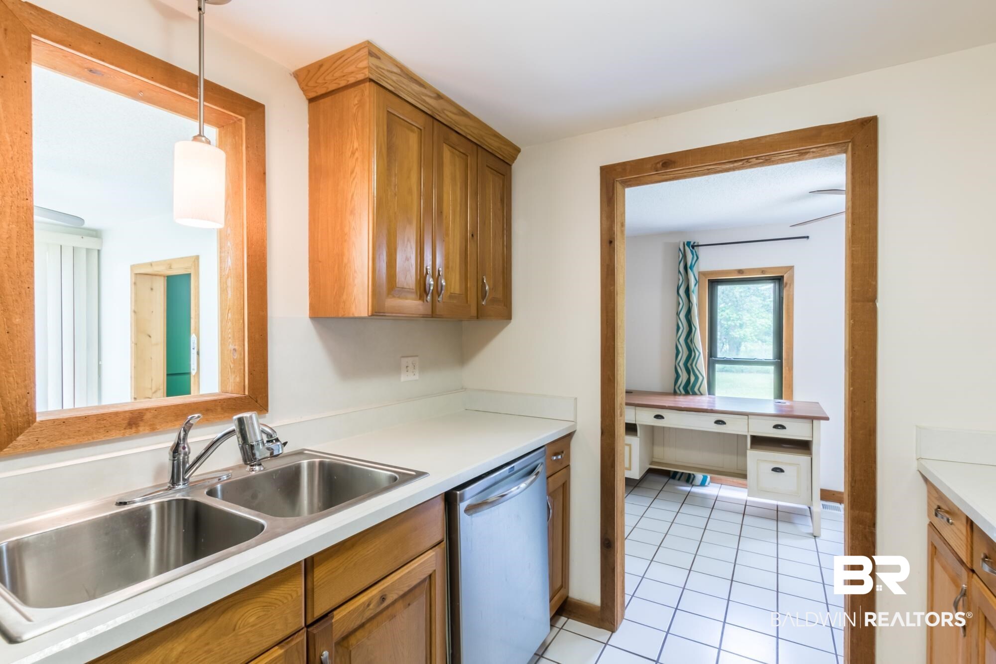 24551 Bretz Lane Elberta, AL 36530 - Photo 20 of 29 Kitchen