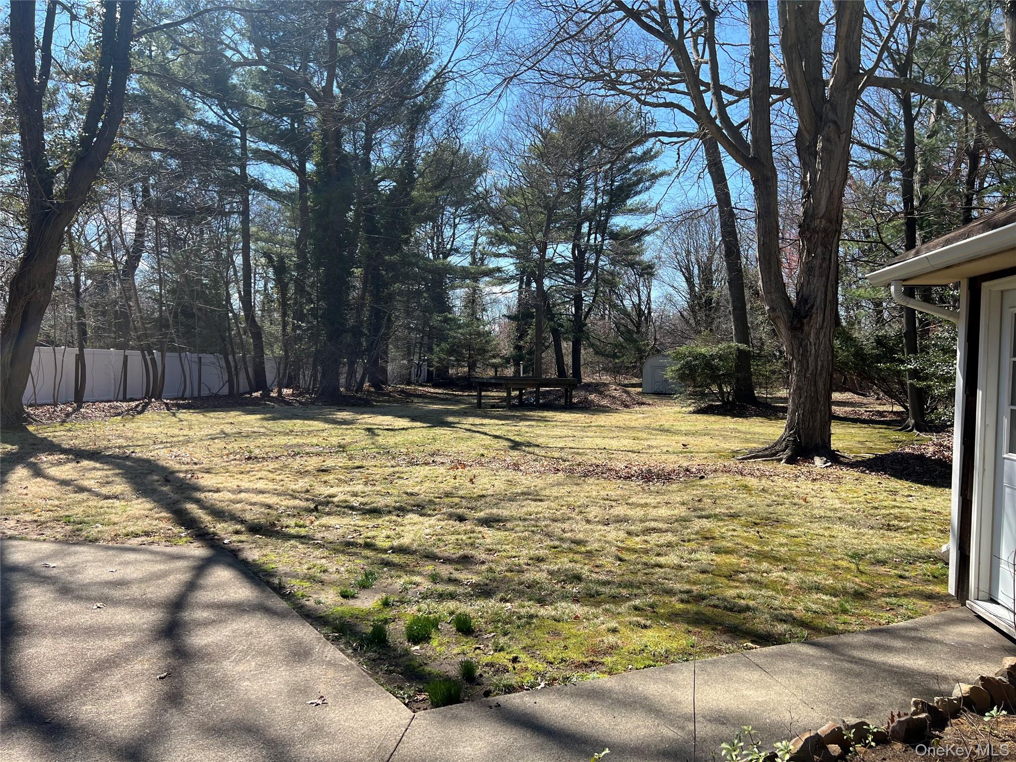 76 Mt Pleasant Road Smithtown, NY 11787 - Photo 2 of 10