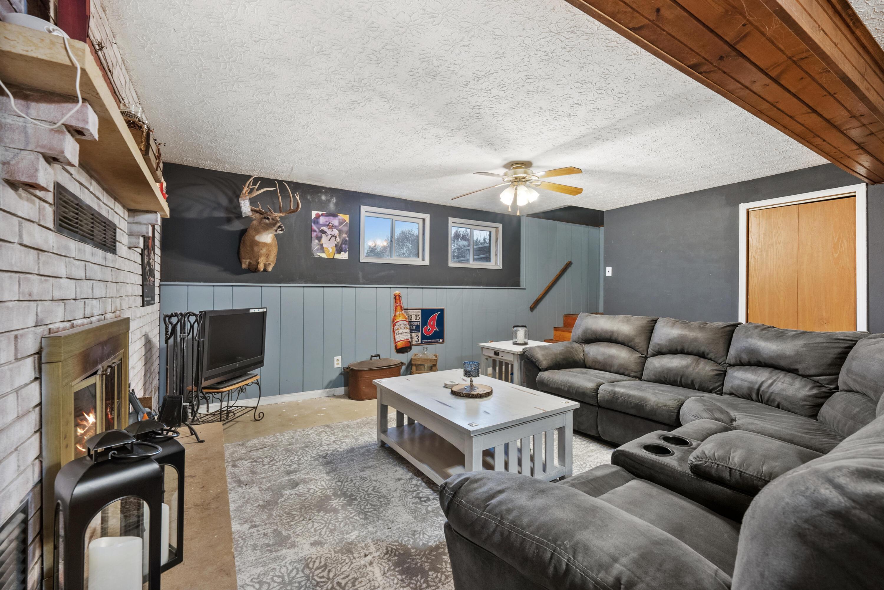 6489 Perry Road Centerburg, OH 43011 - Photo 24 of 31 DSC08654