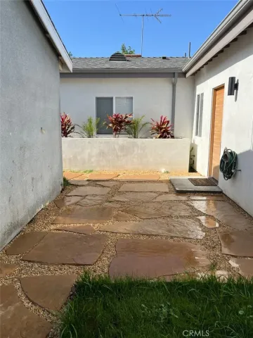 $3,795 | 23236 Vanowen Street, West Hills, CA 91307