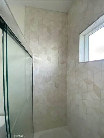 $3,795 | 23236 Vanowen Street, West Hills, CA 91307