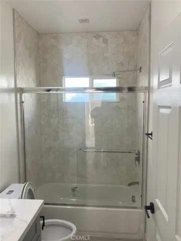 $3,795 | 23236 Vanowen Street, West Hills, CA 91307