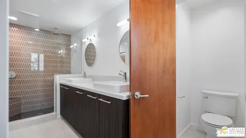 $549,900 | 588 East San Lorenzo Road, Unit 202, Palm Springs, CA 92264