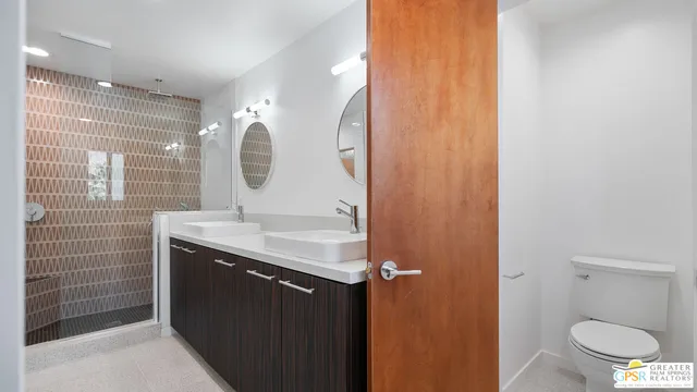 $549,900 | 588 East San Lorenzo Road, Unit 202, Palm Springs, CA 92264