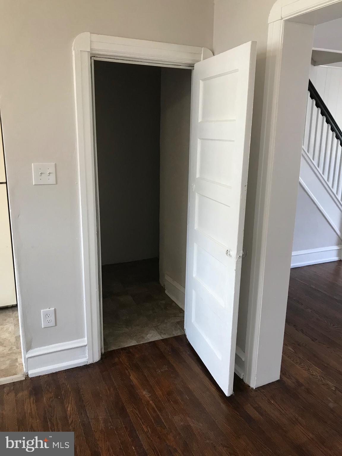 540 Millbank Road Upper Darby, PA 19082 - Photo 6 of 17