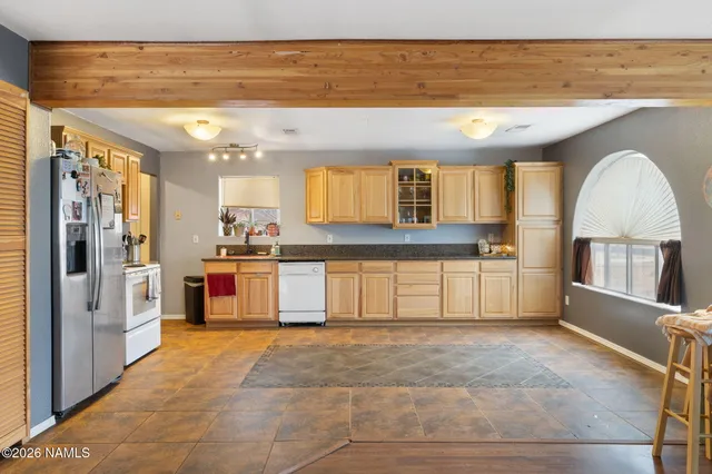 $389,000 | 801 West Mahoney Street, Winslow, AZ 86047