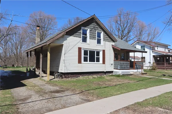 $164,999 | 6095 North Main Street, Sandy Creek, NY 13145
