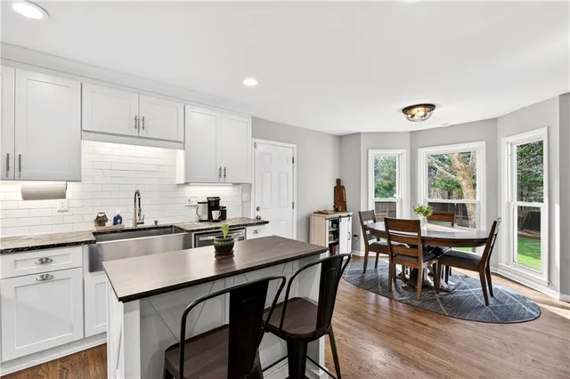 $775,000 | 325 Saddle Creek Circle, Roswell, GA 30076