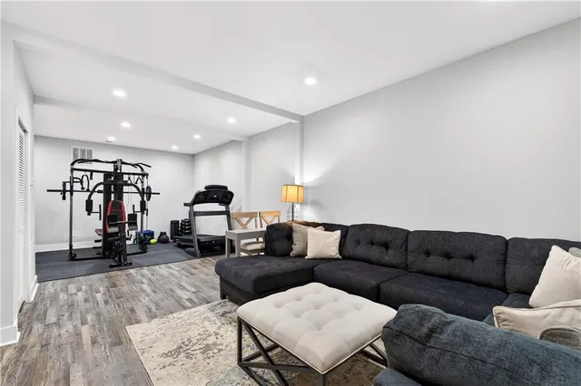 $775,000 | 325 Saddle Creek Circle, Roswell, GA 30076