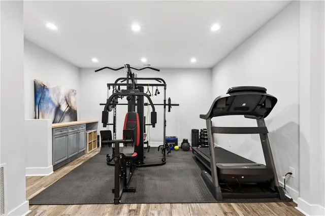 $775,000 | 325 Saddle Creek Circle, Roswell, GA 30076