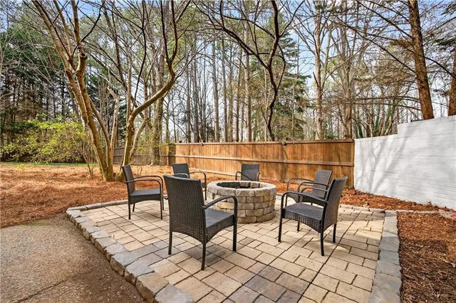 $775,000 | 325 Saddle Creek Circle, Roswell, GA 30076