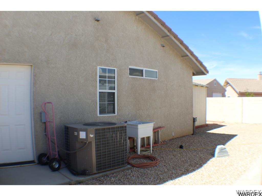 4325 North Cane Ranch Road Kingman, AZ 86401 - Photo 24 of 34