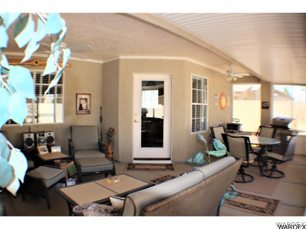 4325 North Cane Ranch Road Kingman, AZ 86401 - Photo 30 of 34 Spacious Arizona room