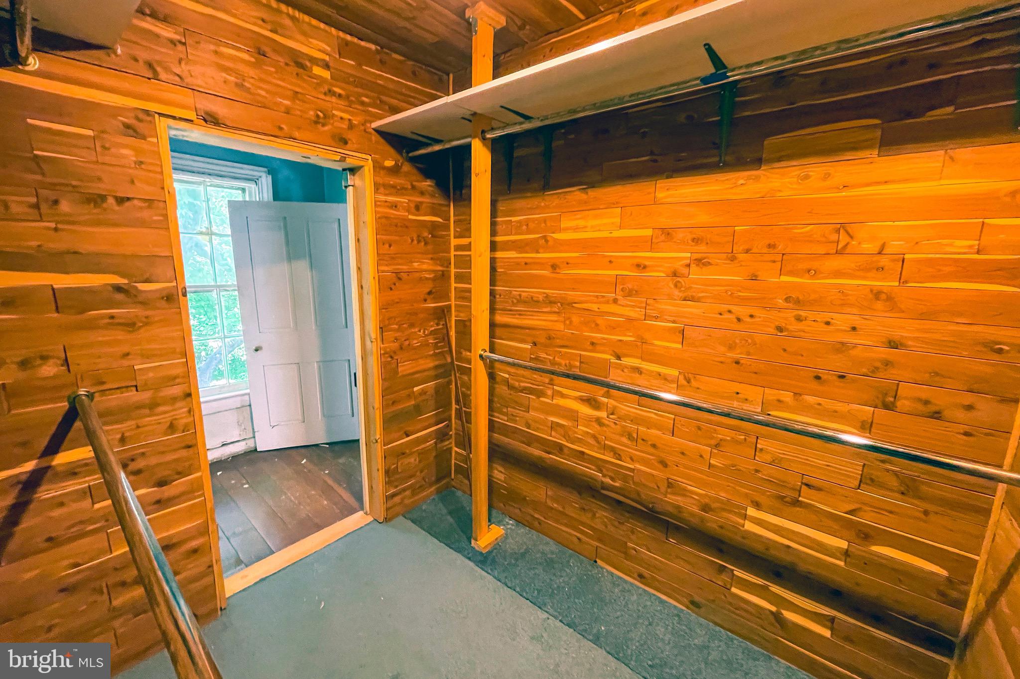 100 Longview Drive Alexandria, VA 22314 - Photo 38 of 53 Cedar Closet