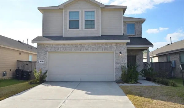 $2,300 | 16412 Big Hickory Drive, Conroe, TX 77302