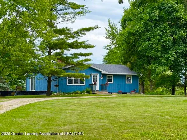 $349,900 | 9230 West Howe Road, Eagle, MI 48822