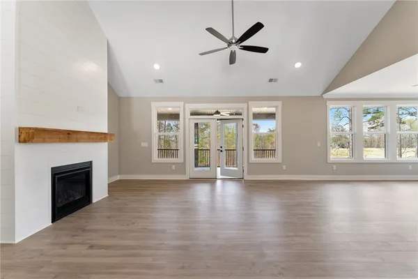 $794,900 | 2610 Dog Leg Lane, Seneca, SC 29678
