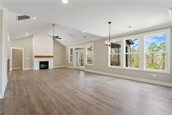 $794,900 | 2610 Dog Leg Lane, Seneca, SC 29678