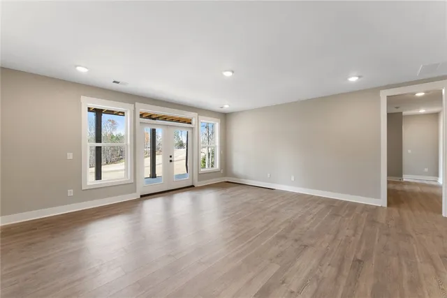 $797,900 | 2610 Dog Leg Lane, Seneca, SC 29678