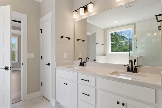 $797,900 | 2610 Dog Leg Lane, Seneca, SC 29678