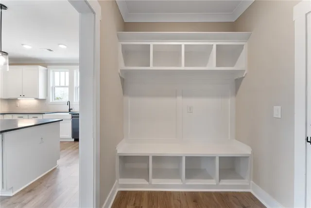 $797,900 | 2610 Dog Leg Lane, Seneca, SC 29678