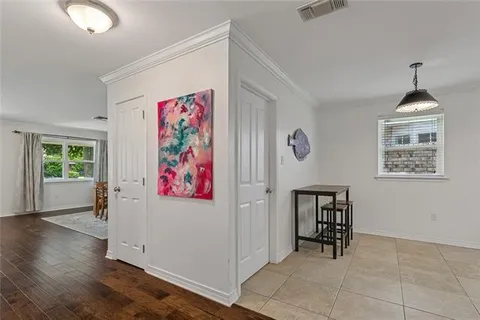 $420,000 | 1304 Houma Boulevard, Metairie, LA 70001