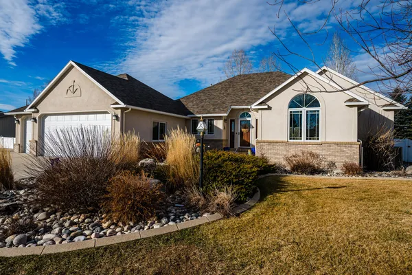 $1,690,000 | 5750 Big Horn Avenue, Sheridan, WY 82801