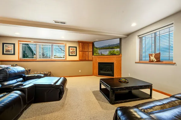 $1,690,000 | 5750 Big Horn Avenue, Sheridan, WY 82801