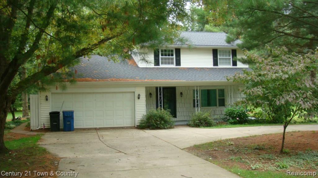 60655 Eyster Road Rochester, MI 48306 - Photo 1 of 32 DSC03584.jpg
