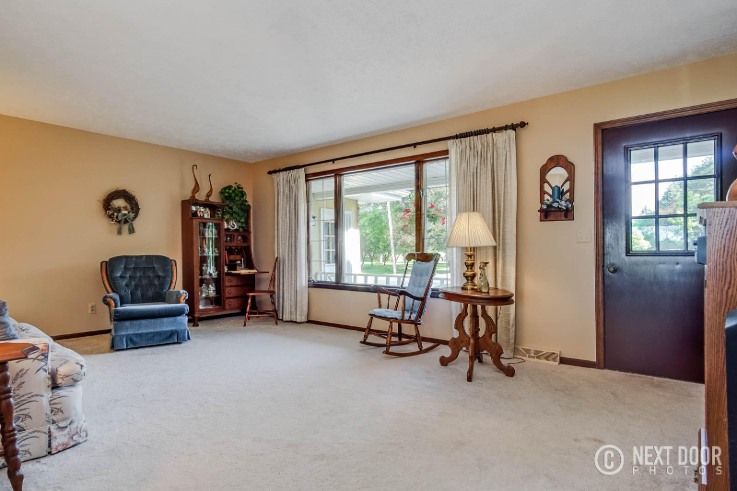 90 Indian Lakes Road Northeast Sparta, MI 49345 - Photo 19 of 72 Family Room