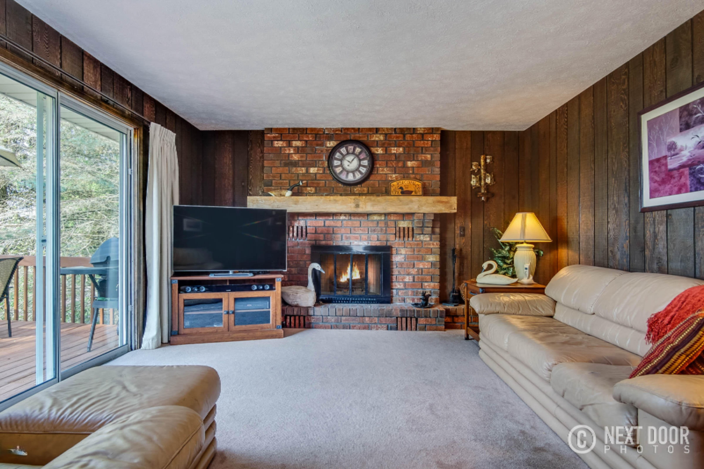 90 Indian Lakes Road Northeast Sparta, MI 49345 - Photo 28 of 72 Living Room