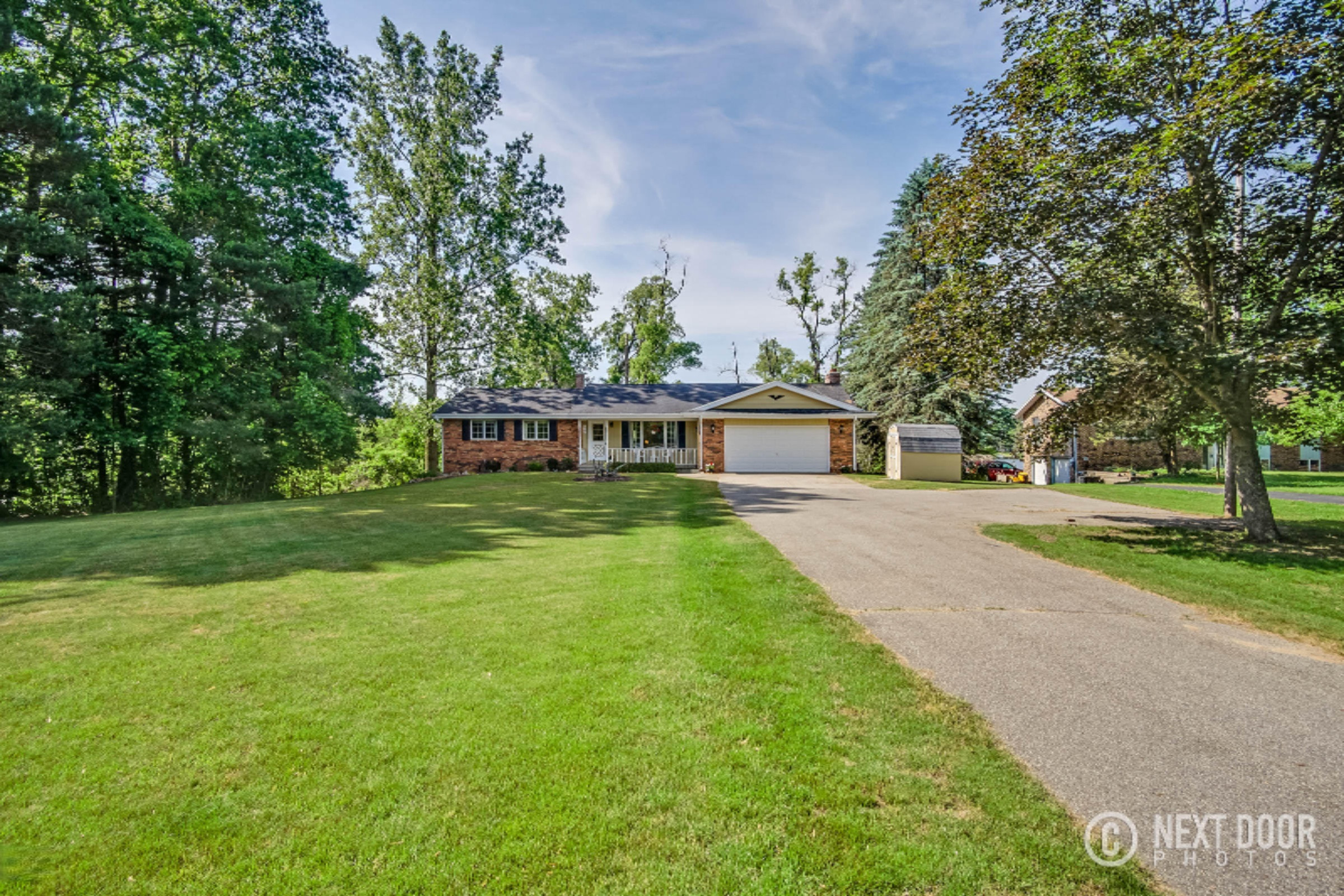 90 Indian Lakes Road Northeast Sparta, MI 49345 - Photo 5 of 72 Privacy