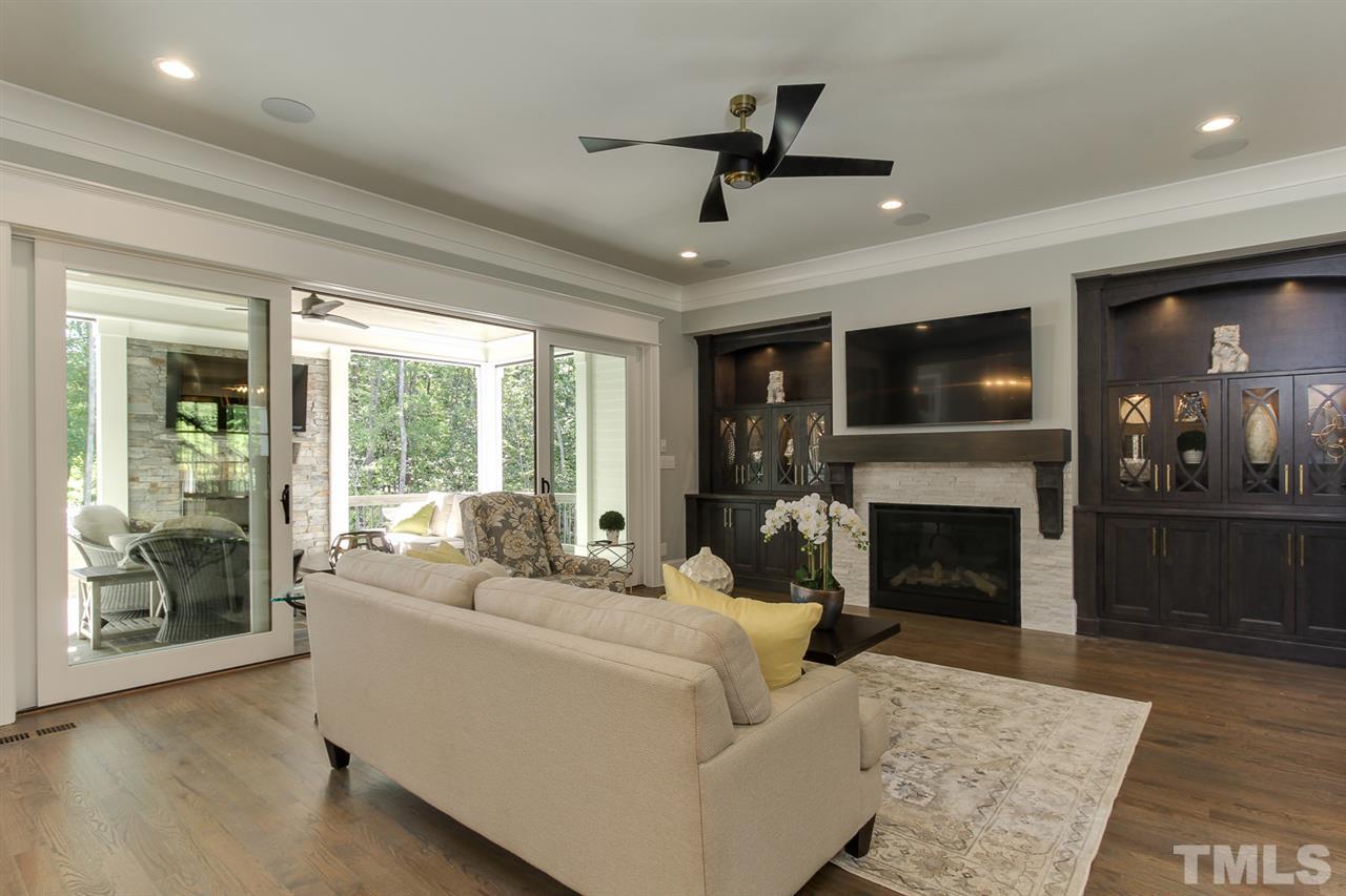 11428 Royal Amber Way Raleigh, NC 27614 - Photo 5 of 25 Gallery Image 5