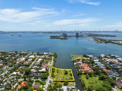 $15,988,000 | 1132 Northeast 84th Street, Miami, FL 33138