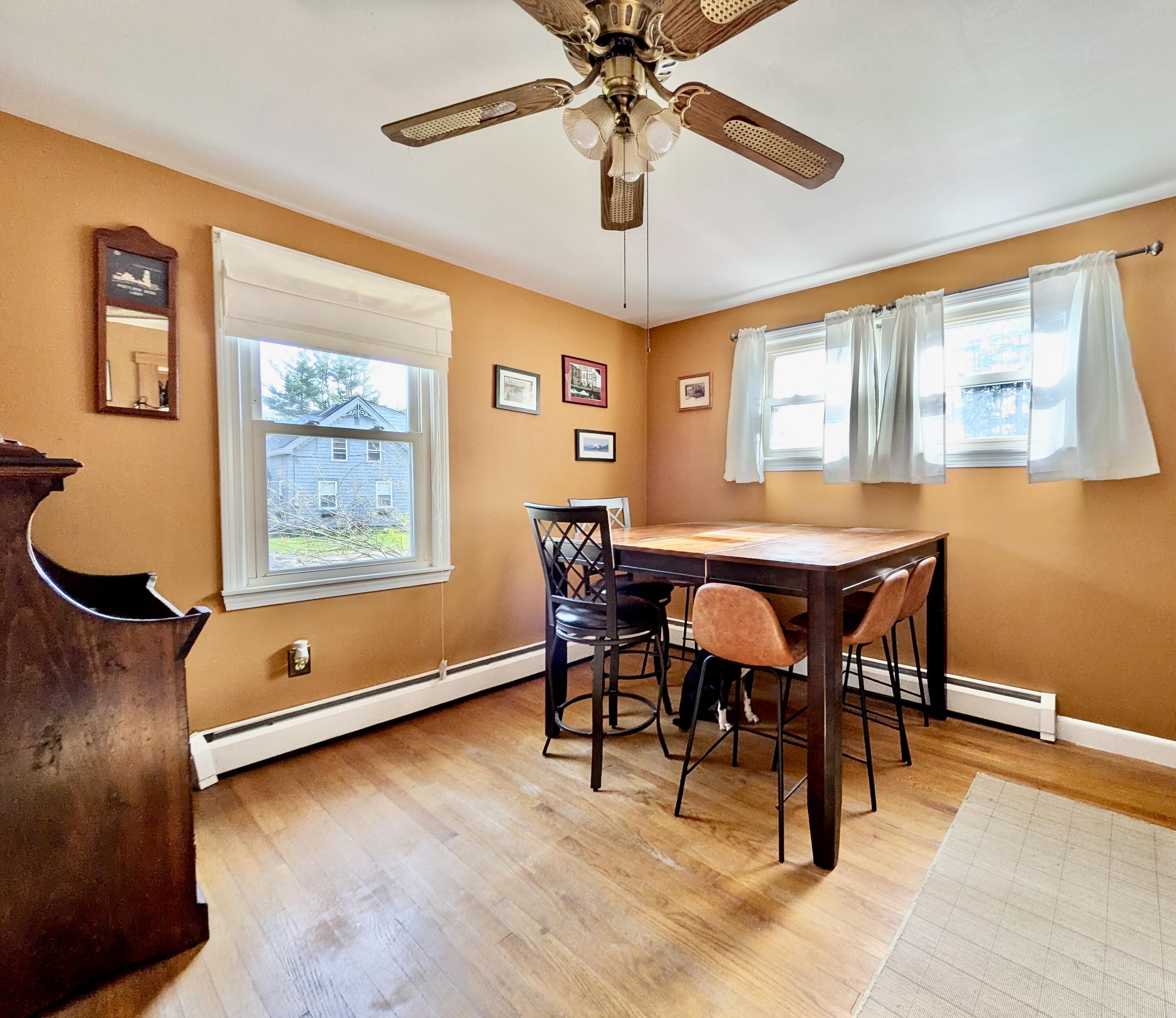 451 Summit Street Portland, ME 04103 - Photo 7 of 21 DiningRoom1