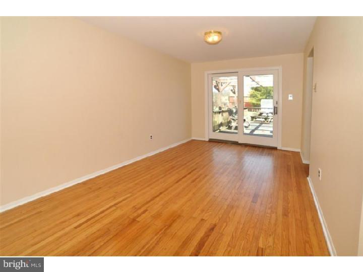 97 Pawnee Road New Britain, PA 18901 - Photo 5 of 18 Dining Room